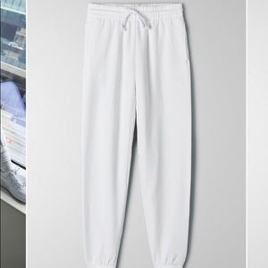 aritzia tna boyfriend sweatpants